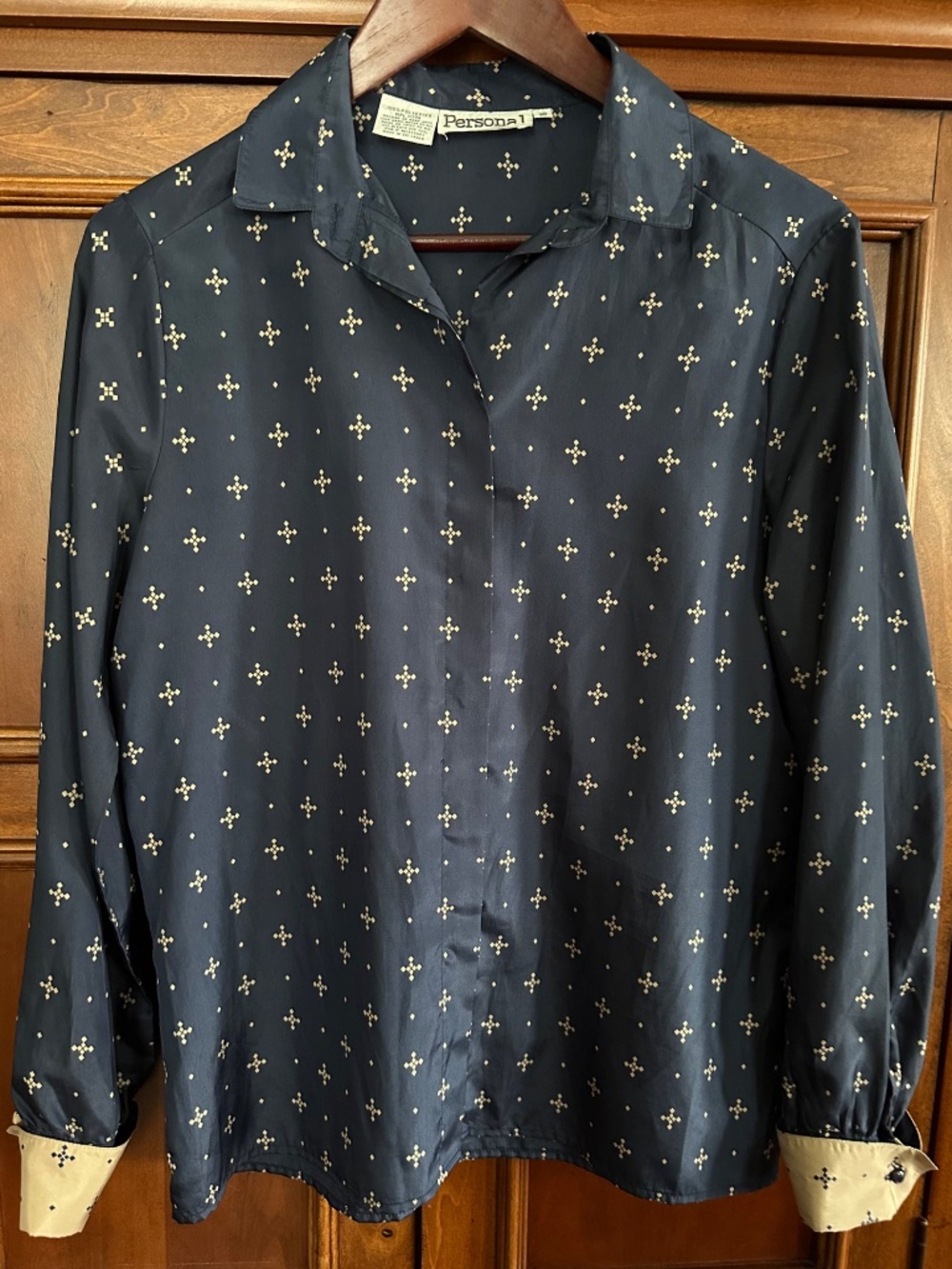 Personal Women's Navy Tan Geometric Print Long Sleeve Hidden Buttons Top Size 10